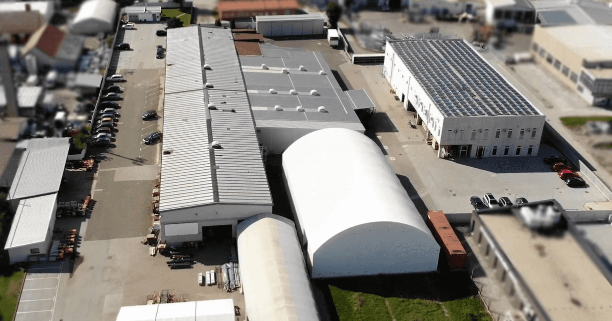 Luftbild des Werks von LP Mycron in Ptuj