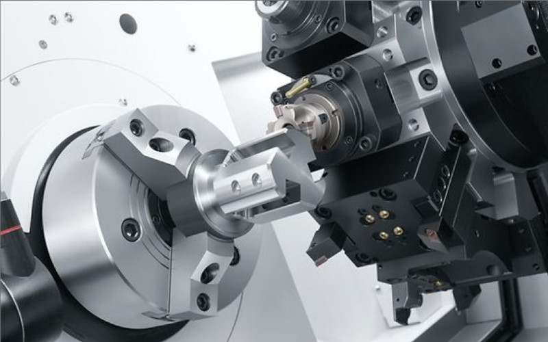 Mori-Seiki-Drehzentren mit Y-Achse und 1,5-m-Stangenlader – Foto 4